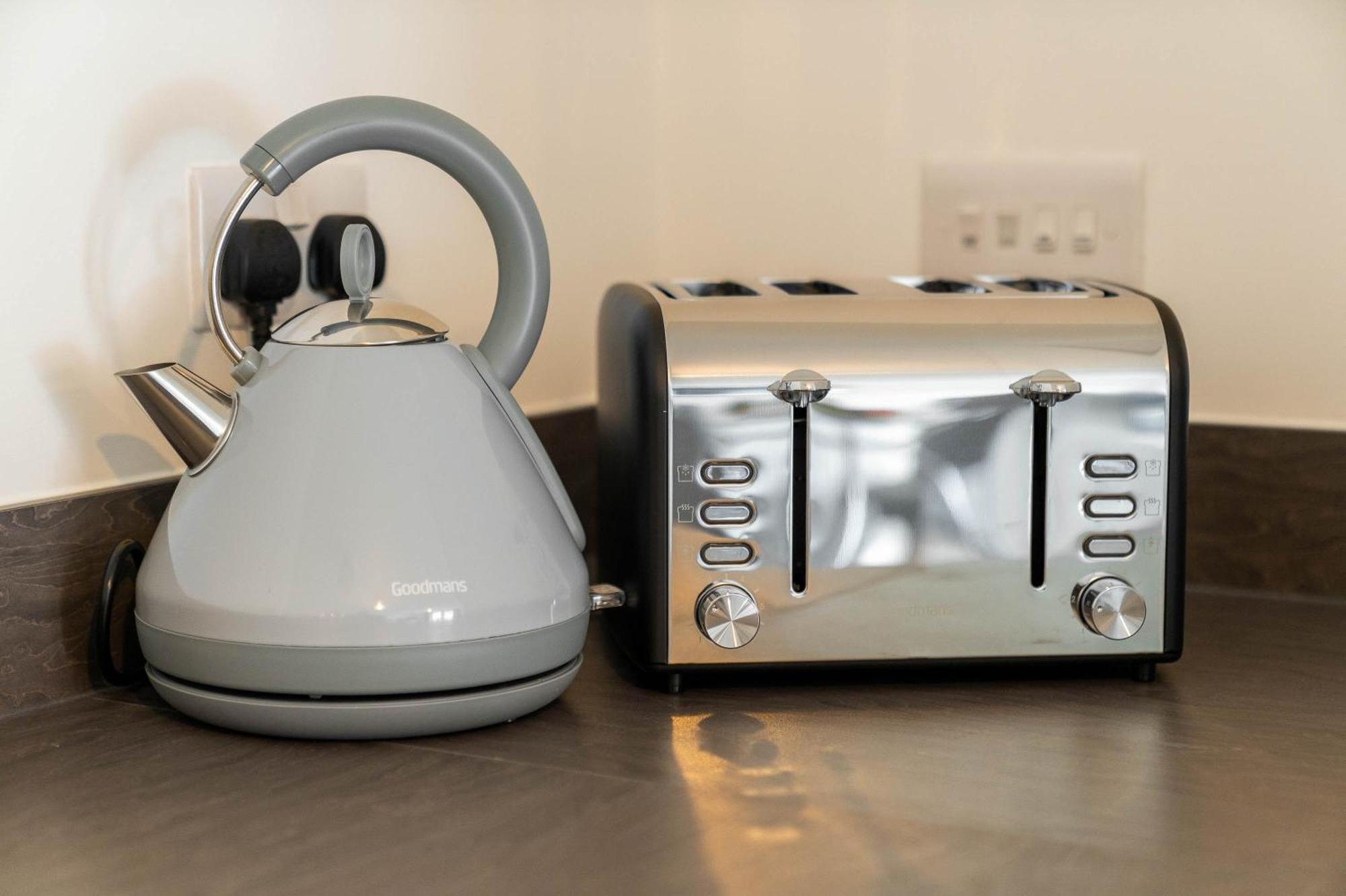 Luxury Apartment - Twin Beds - Selly Oak - Off-Street Parking - Free Netflix & Wifi - Top Rated 9Cc Birmingam Exterior foto